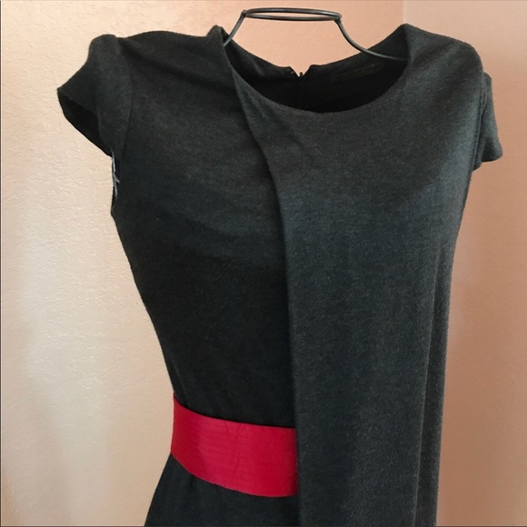 Iconic Alexander McQueen drape-front dress - Picture 4 of 8